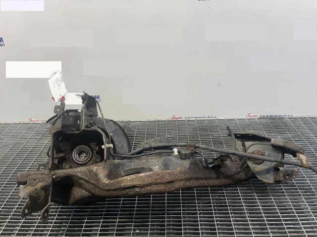 bontott NISSAN X-TRAIL II Bal hátsó Csonkállvány