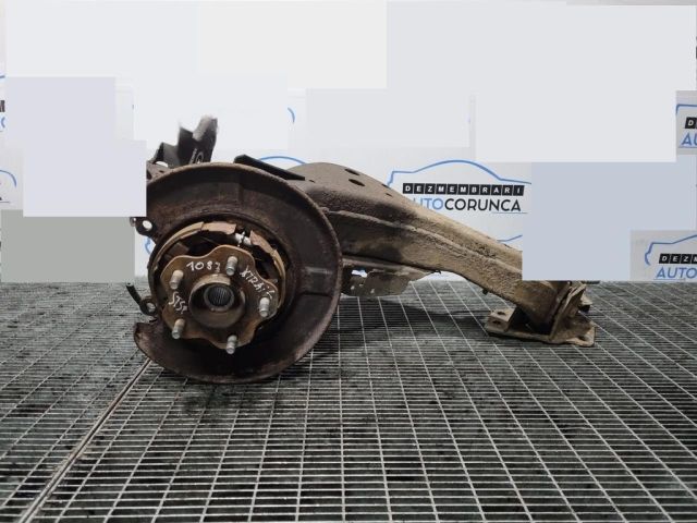 bontott NISSAN X-TRAIL II Bal hátsó Csonkállvány