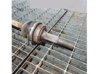 bontott NISSAN X-TRAIL II Bal hátsó Féltengely