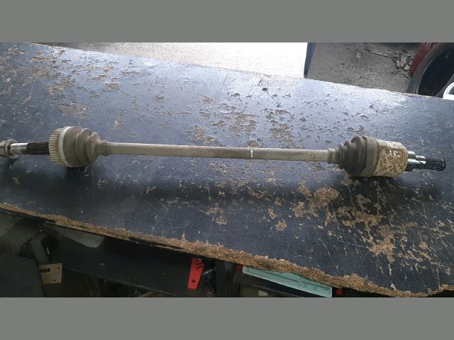 bontott NISSAN X-TRAIL II Bal hátsó Féltengely