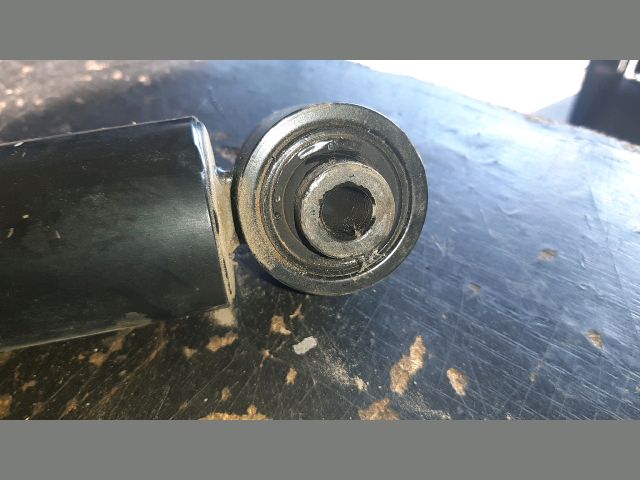 bontott NISSAN X-TRAIL II Bal hátsó Lengéscsillapító