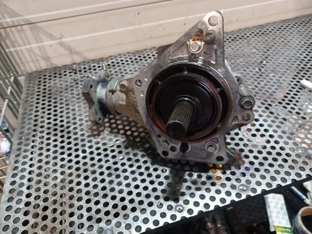 bontott NISSAN X-TRAIL II Első Differenciálmű