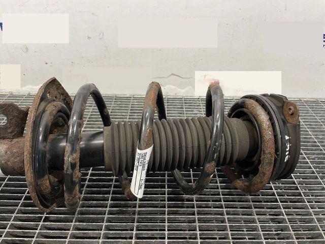 bontott NISSAN X-TRAIL II Első Rugó