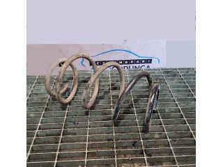 bontott NISSAN X-TRAIL II Első Rugó