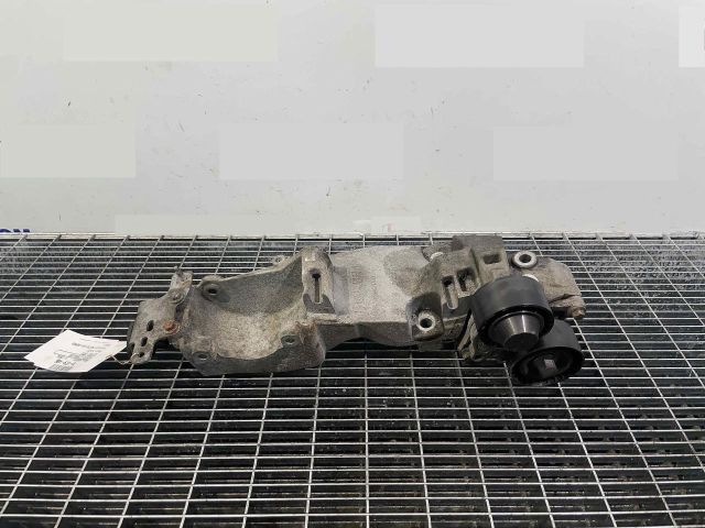 bontott NISSAN X-TRAIL II Generátor Tartó Bak