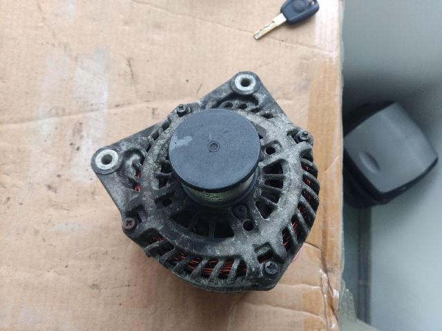 bontott NISSAN X-TRAIL II Generátor