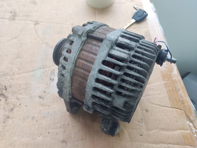 bontott NISSAN X-TRAIL II Generátor