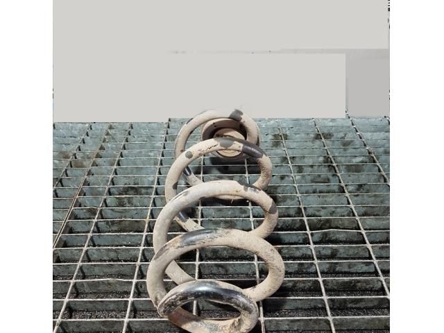 bontott NISSAN X-TRAIL II Hátsó Rugó