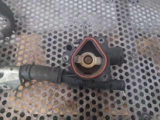 bontott NISSAN X-TRAIL II Hengerfej Vízkivezető