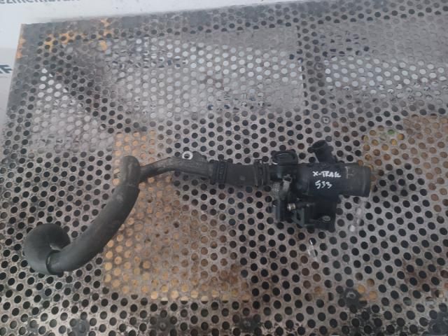 bontott NISSAN X-TRAIL II Hengerfej Vízkivezető