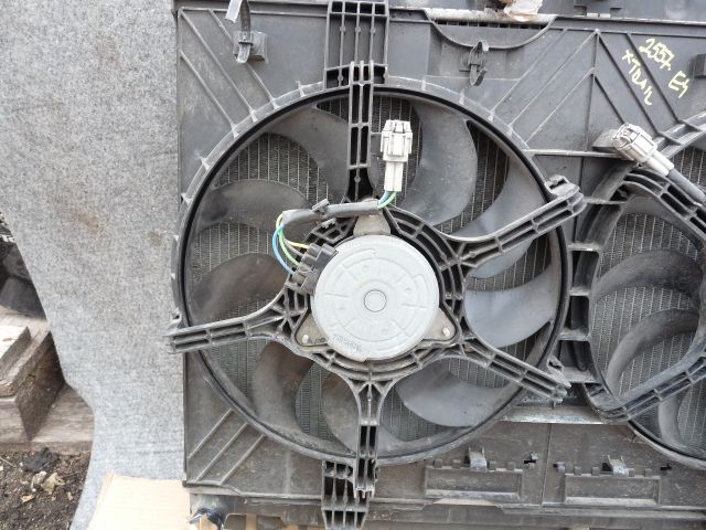 bontott NISSAN X-TRAIL II Hűtő Ventilátor(ok), Radiátor(ok) Szett