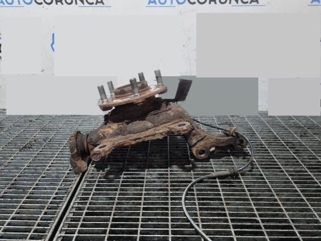 bontott NISSAN X-TRAIL II Jobb első Csonkállvány