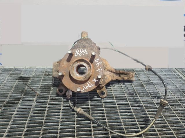 bontott NISSAN X-TRAIL II Jobb első Csonkállvány