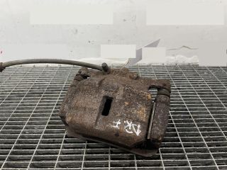 bontott NISSAN X-TRAIL II Jobb első Féknyereg Munkahengerrel