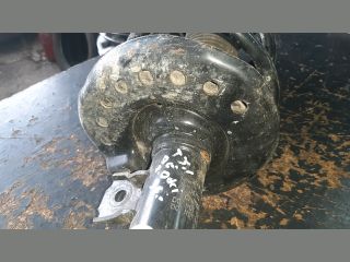 bontott NISSAN X-TRAIL II Jobb első Gólyaláb (Lengécsillapító, Rugó)