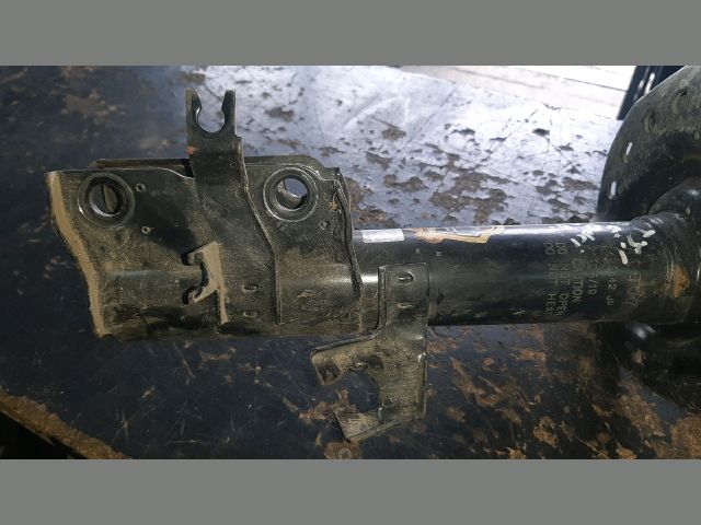 bontott NISSAN X-TRAIL II Jobb első Gólyaláb (Lengécsillapító, Rugó)