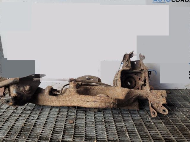 bontott NISSAN X-TRAIL II Jobb hátsó Csonkállvány