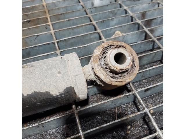 bontott NISSAN X-TRAIL II Jobb hátsó Lengéscsillapító