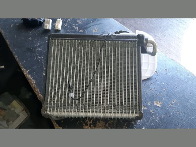 bontott NISSAN X-TRAIL II Klímahűtő Radiátor