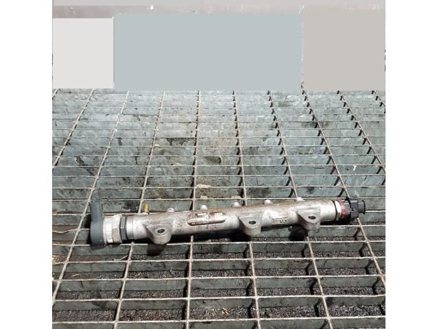 bontott NISSAN X-TRAIL II Közösnyomócső