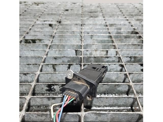 bontott NISSAN X-TRAIL II Légtömegmérő