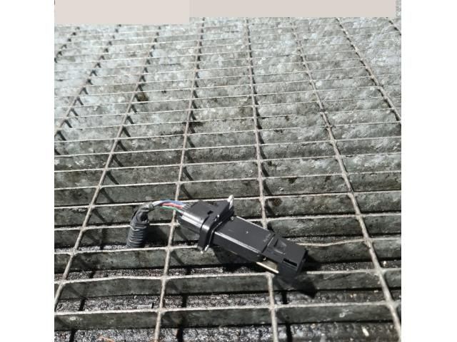 bontott NISSAN X-TRAIL II Légtömegmérő