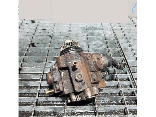 bontott NISSAN X-TRAIL II Nagynyomású Szivattyú