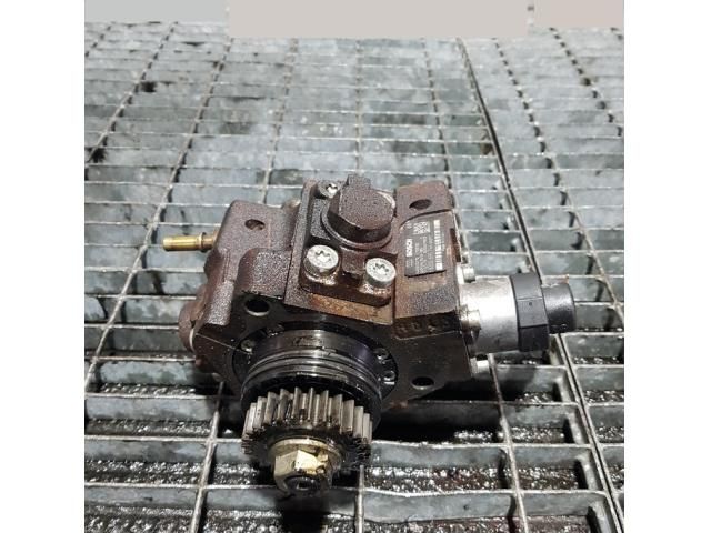 bontott NISSAN X-TRAIL II Nagynyomású Szivattyú