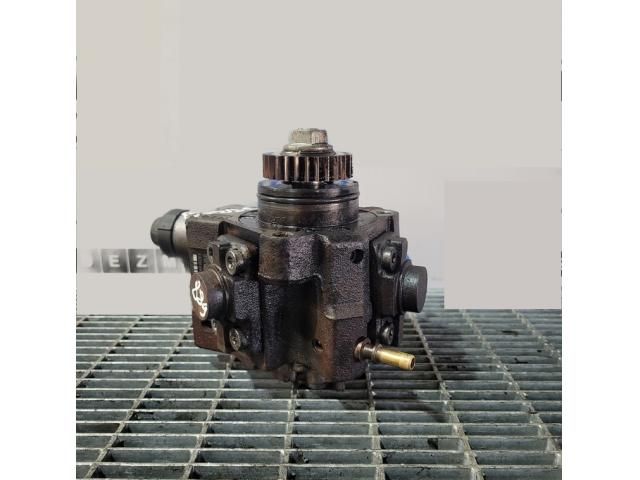 bontott NISSAN X-TRAIL II Nagynyomású Szivattyú