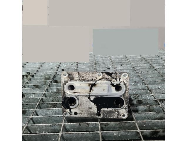 bontott NISSAN X-TRAIL II Olajhűtő