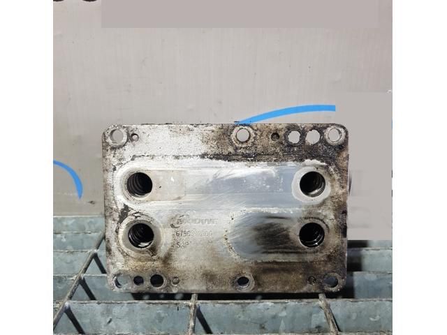 bontott NISSAN X-TRAIL II Olajhűtő