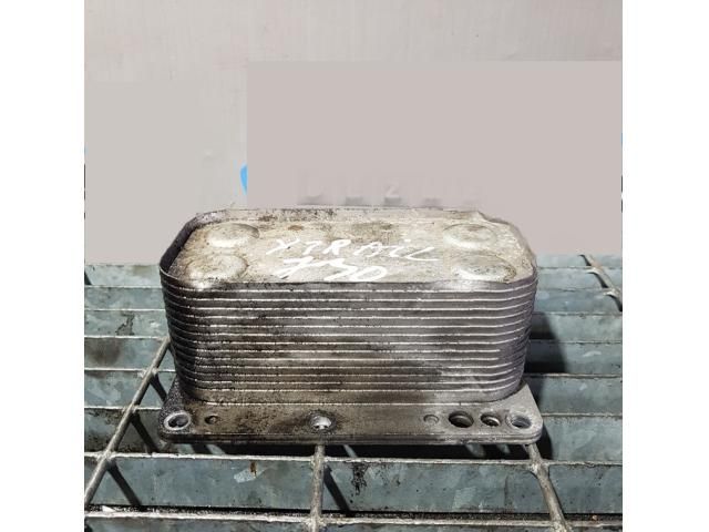 bontott NISSAN X-TRAIL II Olajhűtő