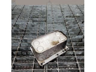 bontott NISSAN X-TRAIL II Olajhűtő