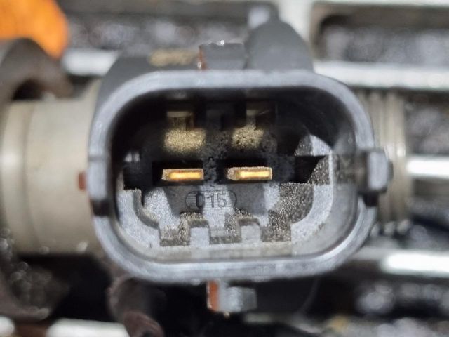 bontott NISSAN X-TRAIL II Porlasztó (1 db)