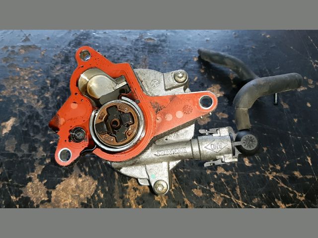 bontott NISSAN X-TRAIL II Vákumpumpa