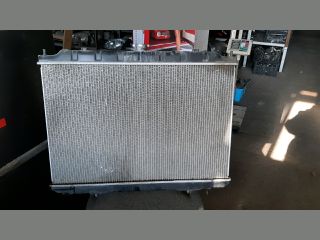 bontott NISSAN X-TRAIL II Vízhűtő Radiátor (Nem klímás)