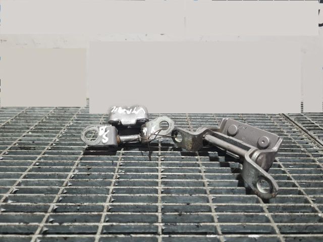 bontott NISSAN X-TRAIL II Ajtó Zsanér (Pozíciófüggetlen)