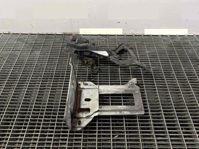 bontott NISSAN X-TRAIL II Akkumulátor Tartó