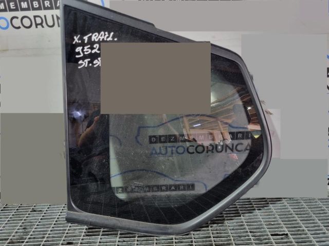 bontott NISSAN X-TRAIL II Bal C Oszlop Oldalablak Üveg