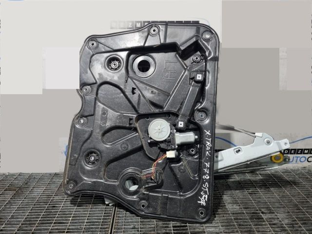 bontott NISSAN X-TRAIL II Bal első Ablakemelő Szerkezet (Elektromos)