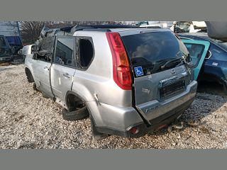 bontott NISSAN X-TRAIL II Bal első Ajtó Díszléc