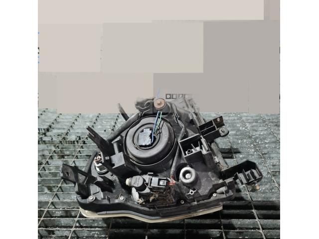 bontott NISSAN X-TRAIL II Bal Fényszóró