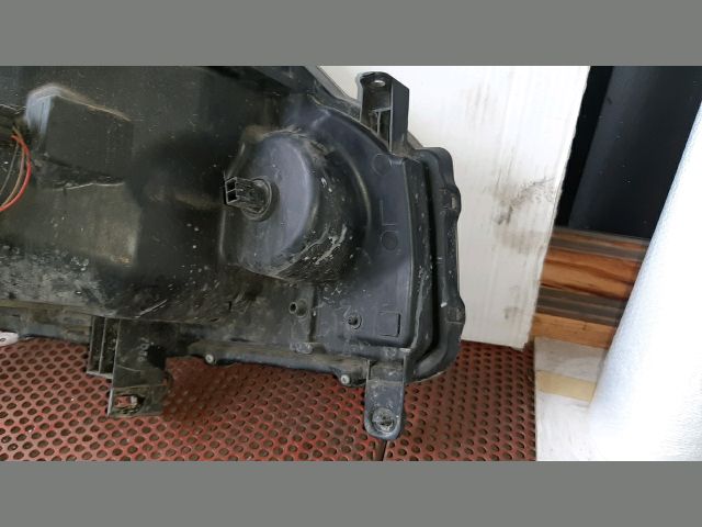 bontott NISSAN X-TRAIL II Bal Fényszóró