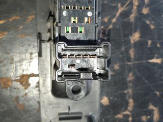 bontott NISSAN X-TRAIL II Bal hátsó Ablakemelő Kapcsoló