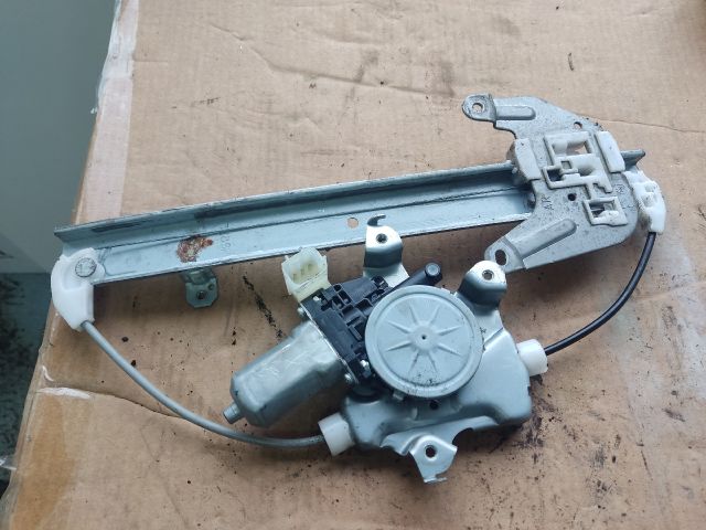 bontott NISSAN X-TRAIL II Bal hátsó Ablakemelő Szerkezet (Elektromos)