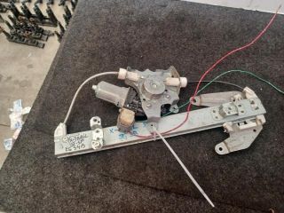 bontott NISSAN X-TRAIL II Bal hátsó Ablakemelő Szerkezet (Elektromos)