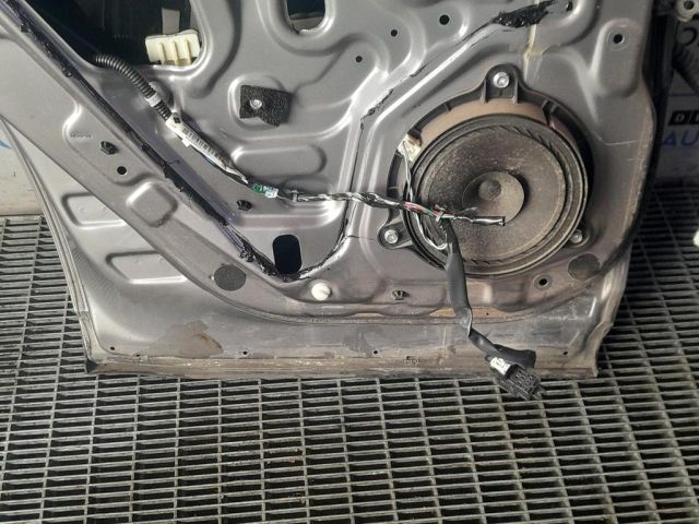 bontott NISSAN X-TRAIL II Bal hátsó Ajtó (Üres lemez)