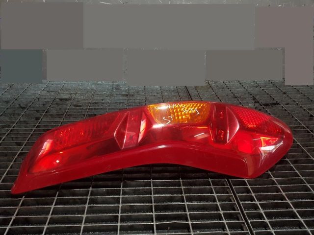 bontott NISSAN X-TRAIL II Bal Hátsó Lámpa