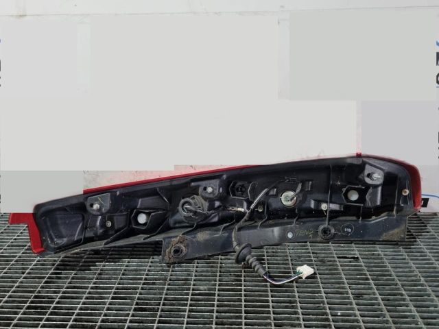 bontott NISSAN X-TRAIL II Bal Hátsó Lámpa