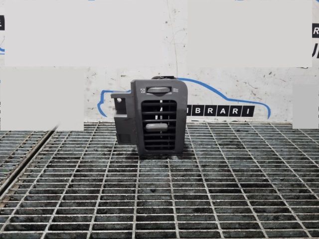 bontott NISSAN X-TRAIL II Bal Szellőző